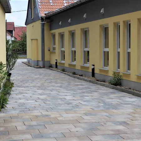 Szálloda Hotel/pension Rast& Ruh *