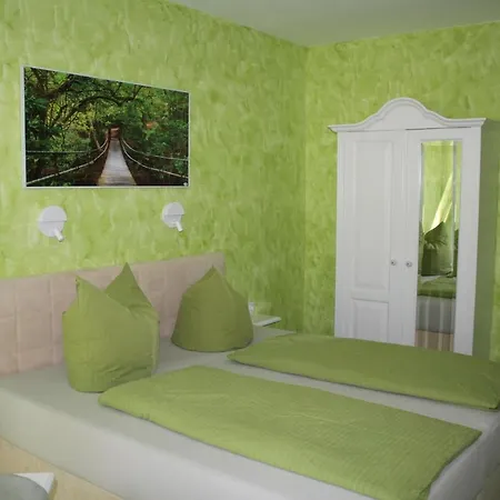 Hotel/pension Rast& Ruh Szálloda Zodel